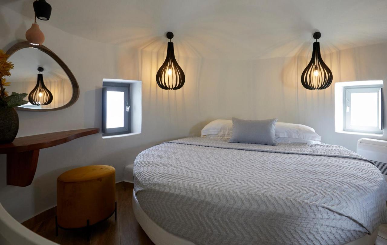 Aecon Suites Exo Gonia Bagian luar foto