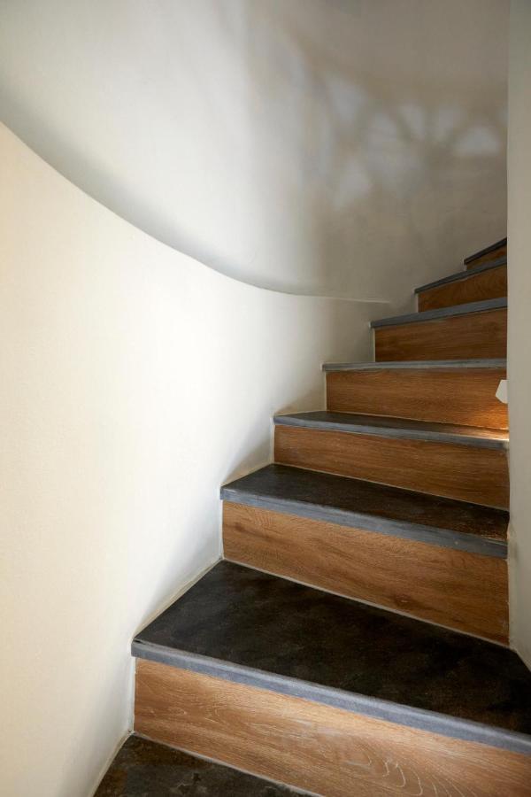 Aecon Suites Exo Gonia Bagian luar foto