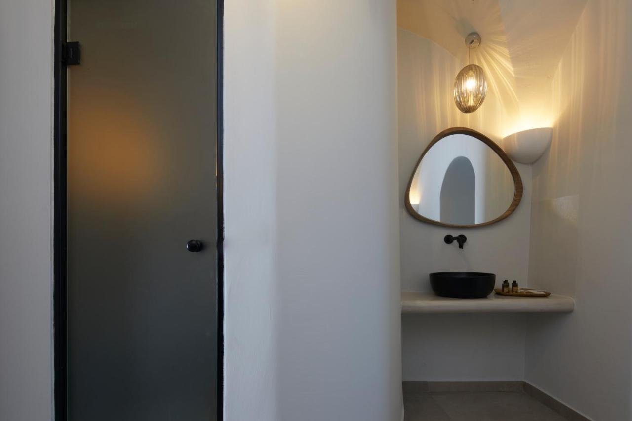 Aecon Suites Exo Gonia Bagian luar foto